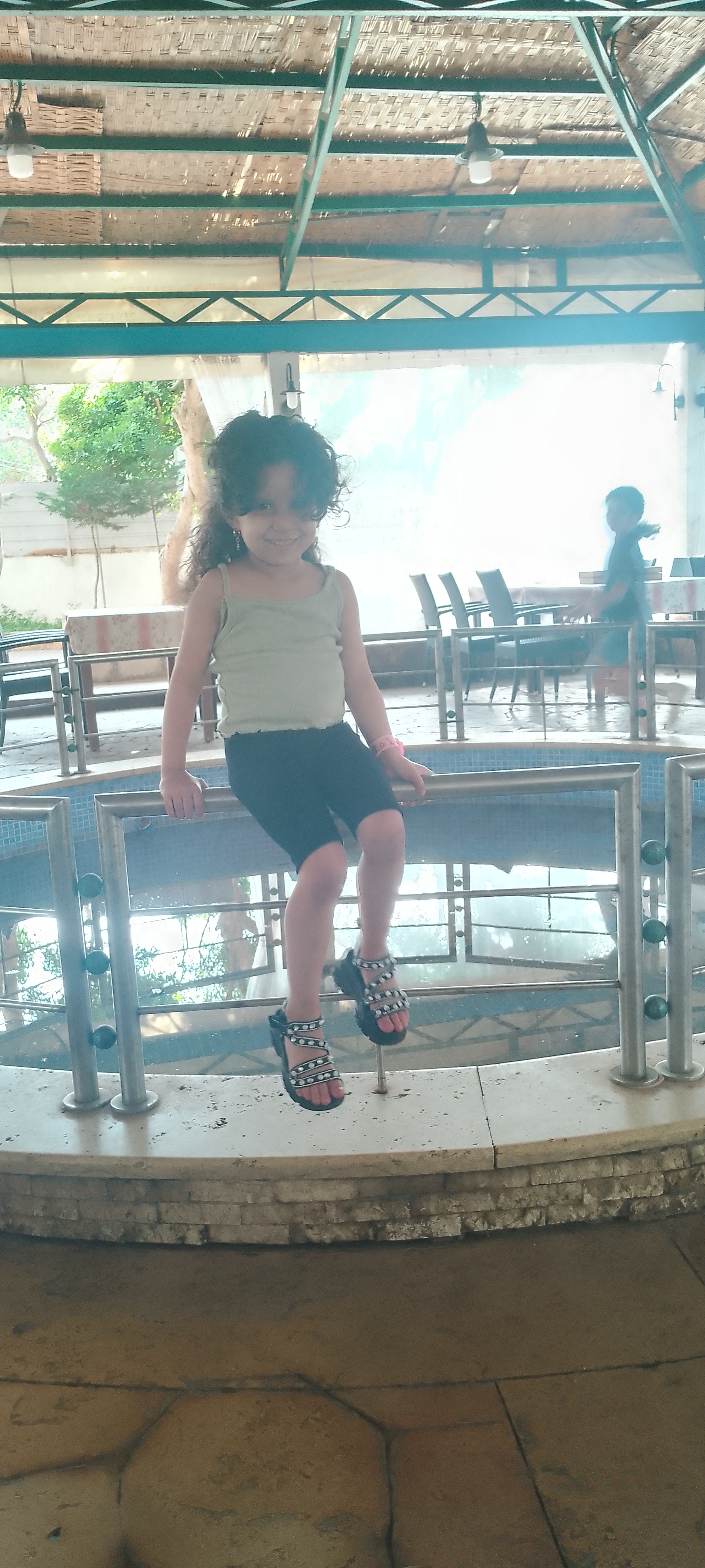 Sara wael omran photo 1
